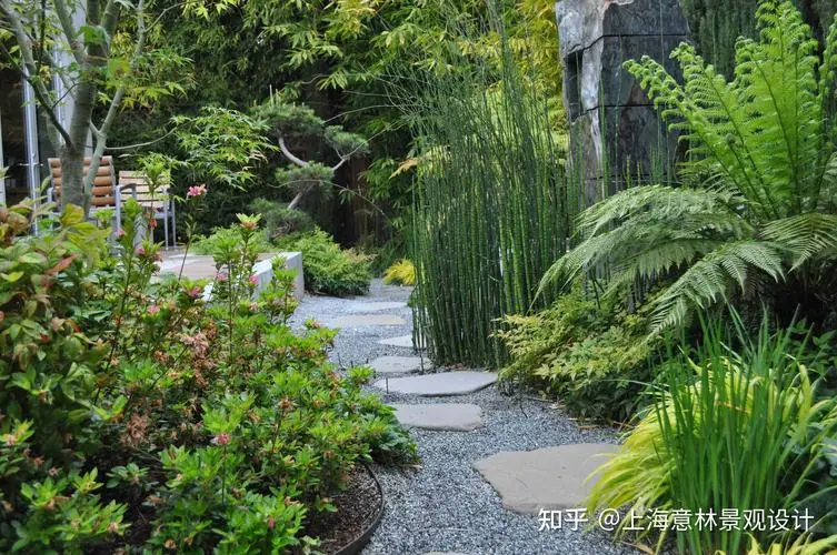400米塑胶跑道花费多少